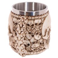 Multi Skull with Skull Emblem tankard 5055071710582