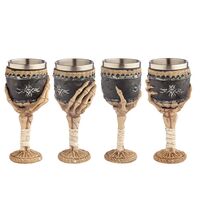 PUCKATOR Skull Hand goblet