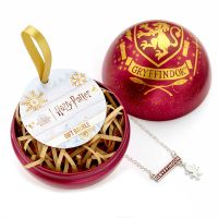 THE CARAT SHOP Harry Potter Gryffindor Necklace + Christmas ball