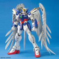 BANDAI HOBBY Model Kit MG 1/100 Wing Gundam Zero EW