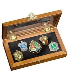 Harry Potter Houses Collection 5 Pins + Hogwarts NN7374