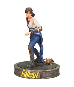 DARK HORSE Fallout Lucy Fallout 19cm