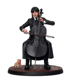 Wednesday Cello Wednesday figure 15cm 8435450259715