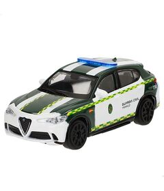 Guardia Civil Alfa Romeo car