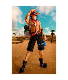 One Piece Portgas D Ace Fire Fist S.H. Figuarts figure 15cm 4573102668103