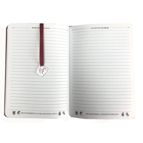 BLUE SKY STUDIOS Harry Potter Hogwarts A5 notebook