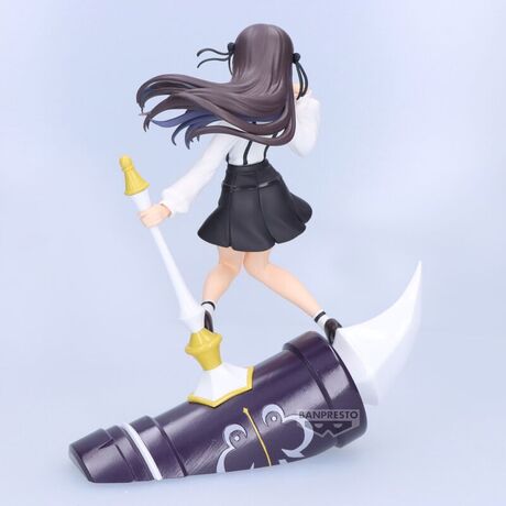 I May Be a Guild Receptionist but Ill Solo Any Boss To Clock Out on Time Alina figure 18cm 4983164286618