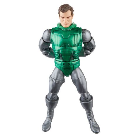 Marvel Avengers Beyond Earths Mightiest Captain Marvel vs Doctor Doom figure 15cm 5010996142443