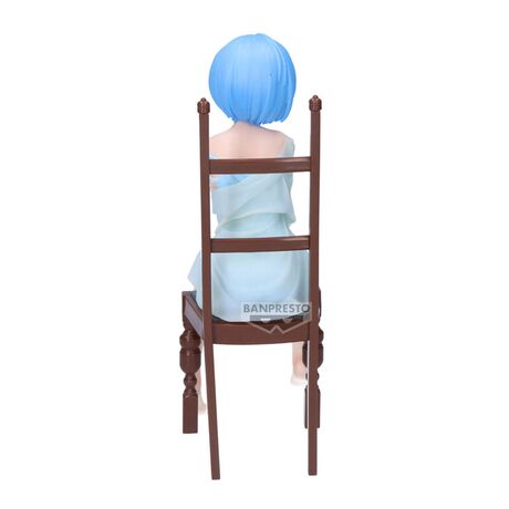 Re:Zero Starting Life in Another World Rem Relax time figure 20cm 4983164286021