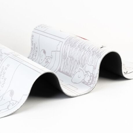 ERIK Snoopy gaming desk mat