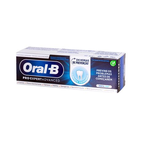 Braun electric toothbrush Oral-B Vitality Pro D103 Lilac