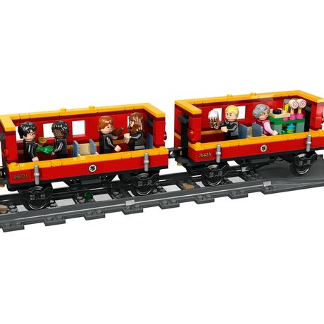 LEGO HARRY POTTER 76423 Hogwarts Express and Hogsmeade Station