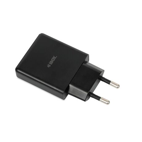iBOX C-43 Slim GaN PD30W Wall charger, Black
