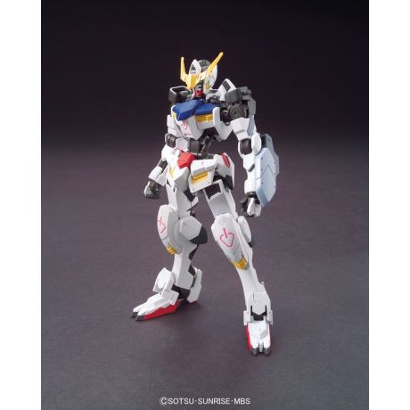 Bandai HG 1/144 GN-004 Gundam Nadleeh collectible figurine