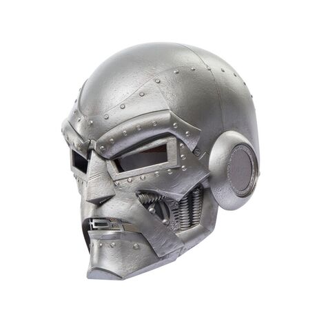 HASBRO Marvel Legends Doctor Doom premium roleplay helmet