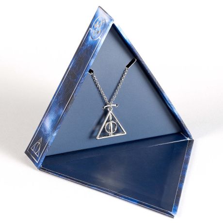 THE CARAT SHOP Harry Potter Deathly Hallows necklace