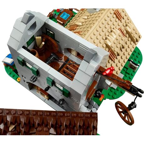 LEGO ICONS 10332 Medieval Town Square