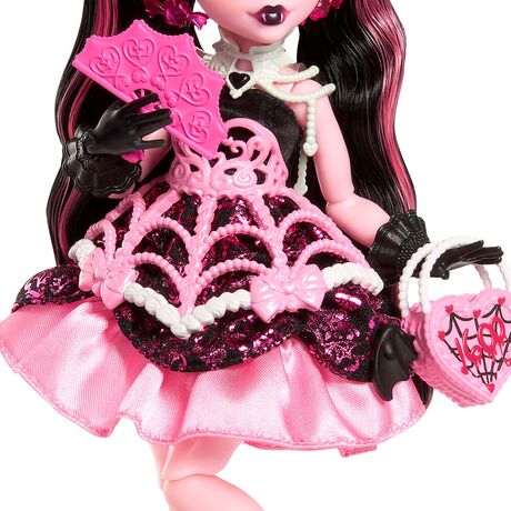 MATTEL Monster High Scary Sweet Birthday 1600 Draculaura doll