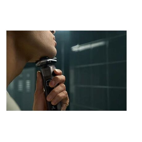 Men's electric shaver, brown + case, Philips 5000 series S5886/38