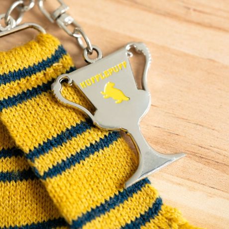 ERIK Harry Potter Hufflepuff scarf keychain