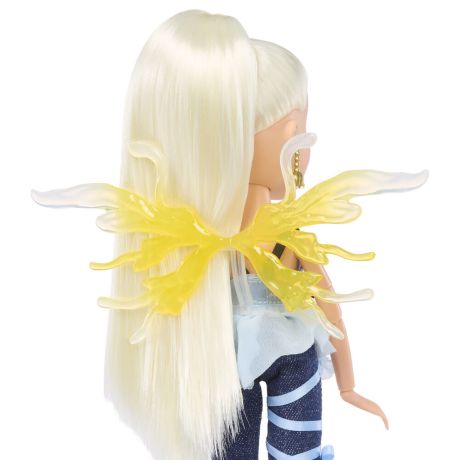 MGA Bratz Pixiez Cloe doll