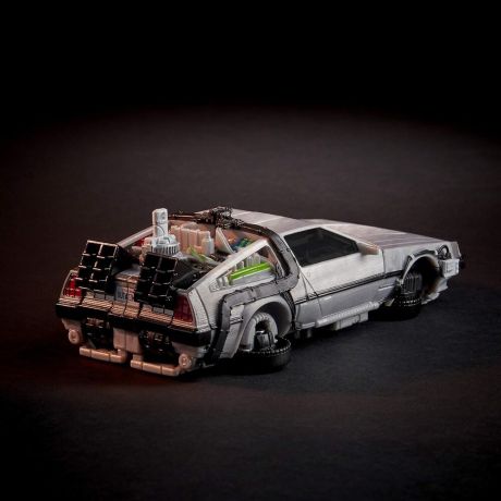HASBRO Transformers Back to the Future Delorean Gigawatt figure 14cm HASBRO Transformers Back to the Future Delorean Gigawatt figure 14cm