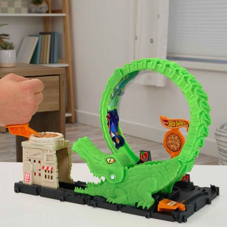 MATTEL Hot Wheels City Gator Loop Attack
