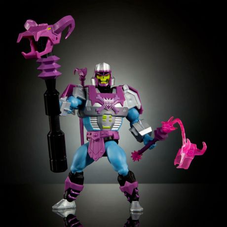 MATTEL Masters of the Universe x Transformers Megatron Armor Skeletor figure 14cm