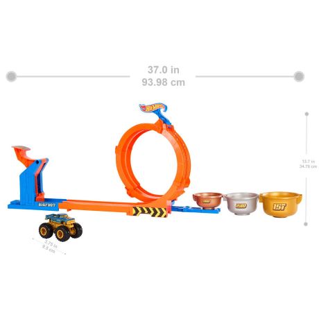 MATTEL Hot Wheels Monster Trucks Loop and Flip Trophy Challenge