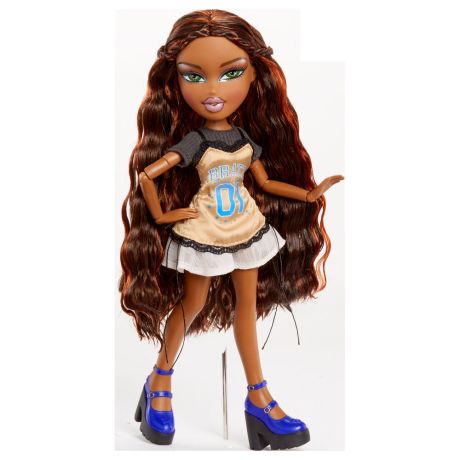 MGA Bratz Stylin Sasha doll + t-shirt