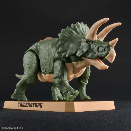 BANDAI HOBBY Model Kit Plannosaurus Triceratops
