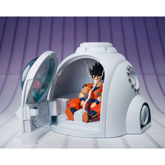 Dragon Ball Z Medical Machine S.H. Figuarts replica 4573102668967