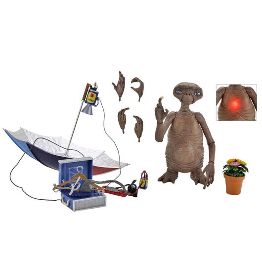 E.T. The Extra-Terrestrial 40 Aniversario E.T Ultimate deluxe figure 12cm 634482550793